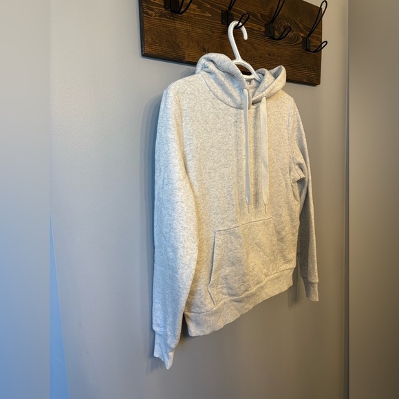 Gray Hoodie with Front Pocket size small 90 degree by reflex - Picture 3 of 6